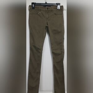 Womens Hollister Skinny light weight Grey jeans